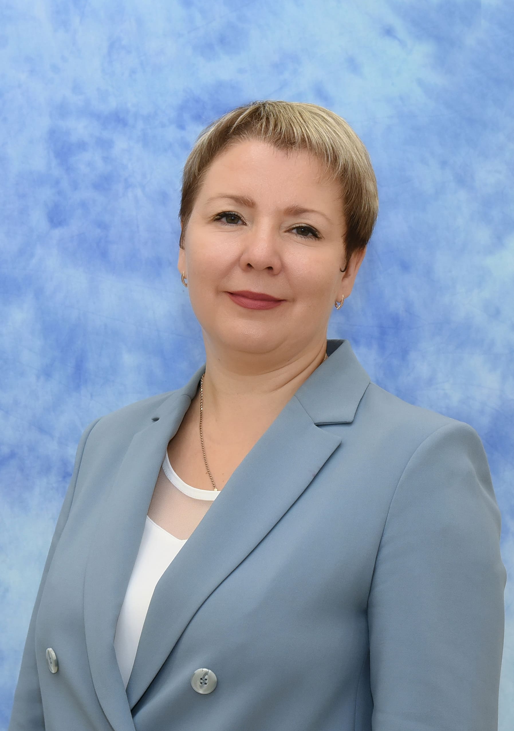 Суркова Юлия Анатольевна.